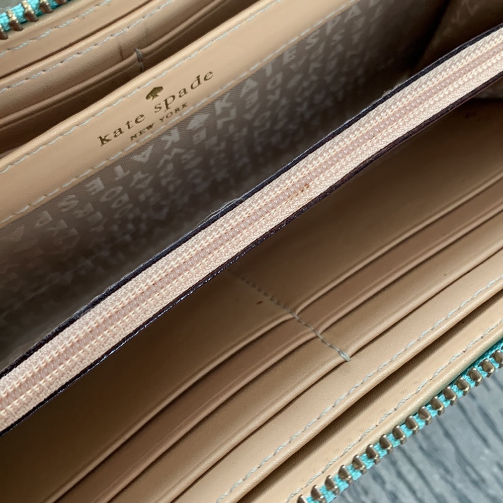 Kate Spade Wallet - Picture 3 of 5